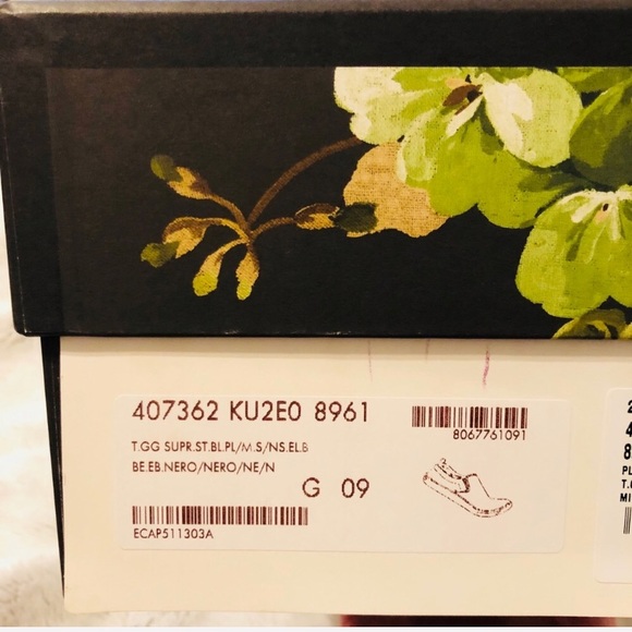 Gucci Blooms Canvas Slip on Sneakers - Picture 5 of 7